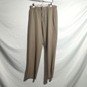 Van Heusen Men’s Brown Dress Pants 36x36 Like New